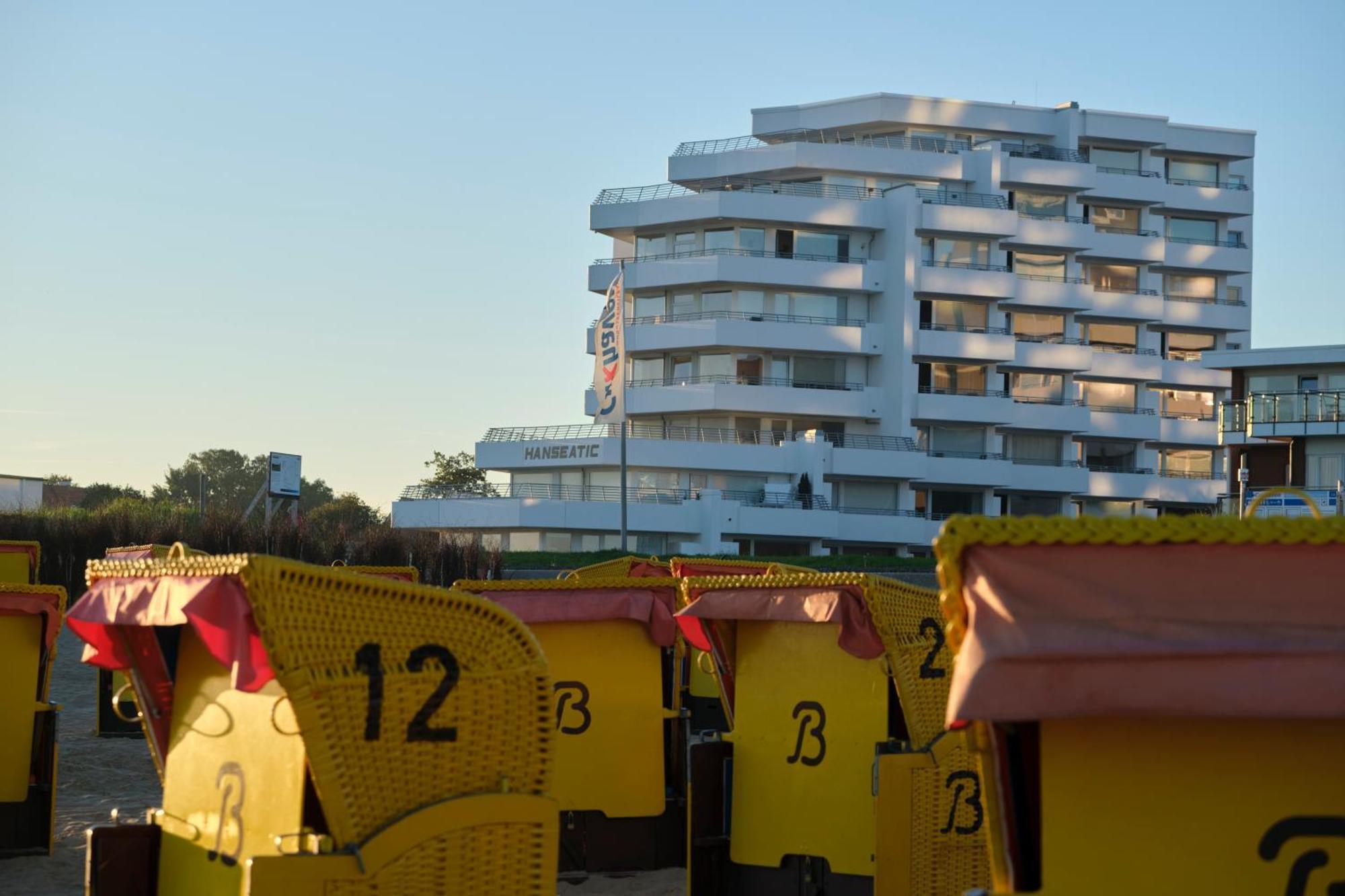 Apartment Im Haus Hanseatic Mit Meerblick Am Duhner Sandstrand Cuxhaven Exterior foto